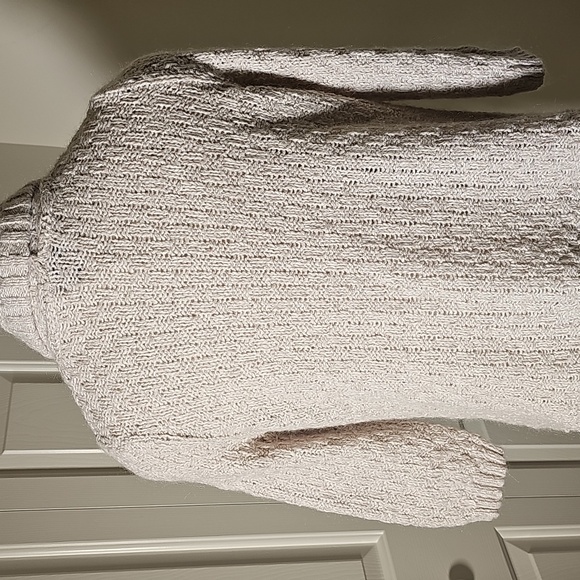 Cozy Women's Cardigan Open  Collar Sweater - Cream. Size med.cotton/,mohair - Picture 7 of 9